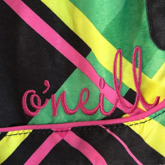 O’Neill shorts; size M - Picture 2 of 3